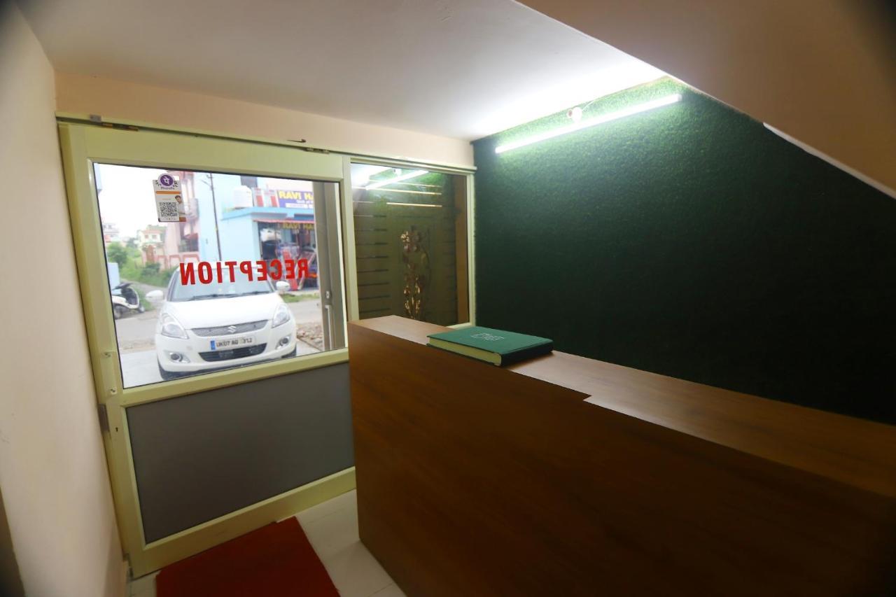 Hotel Comfort Inn Homestay Дехрадун Экстерьер фото